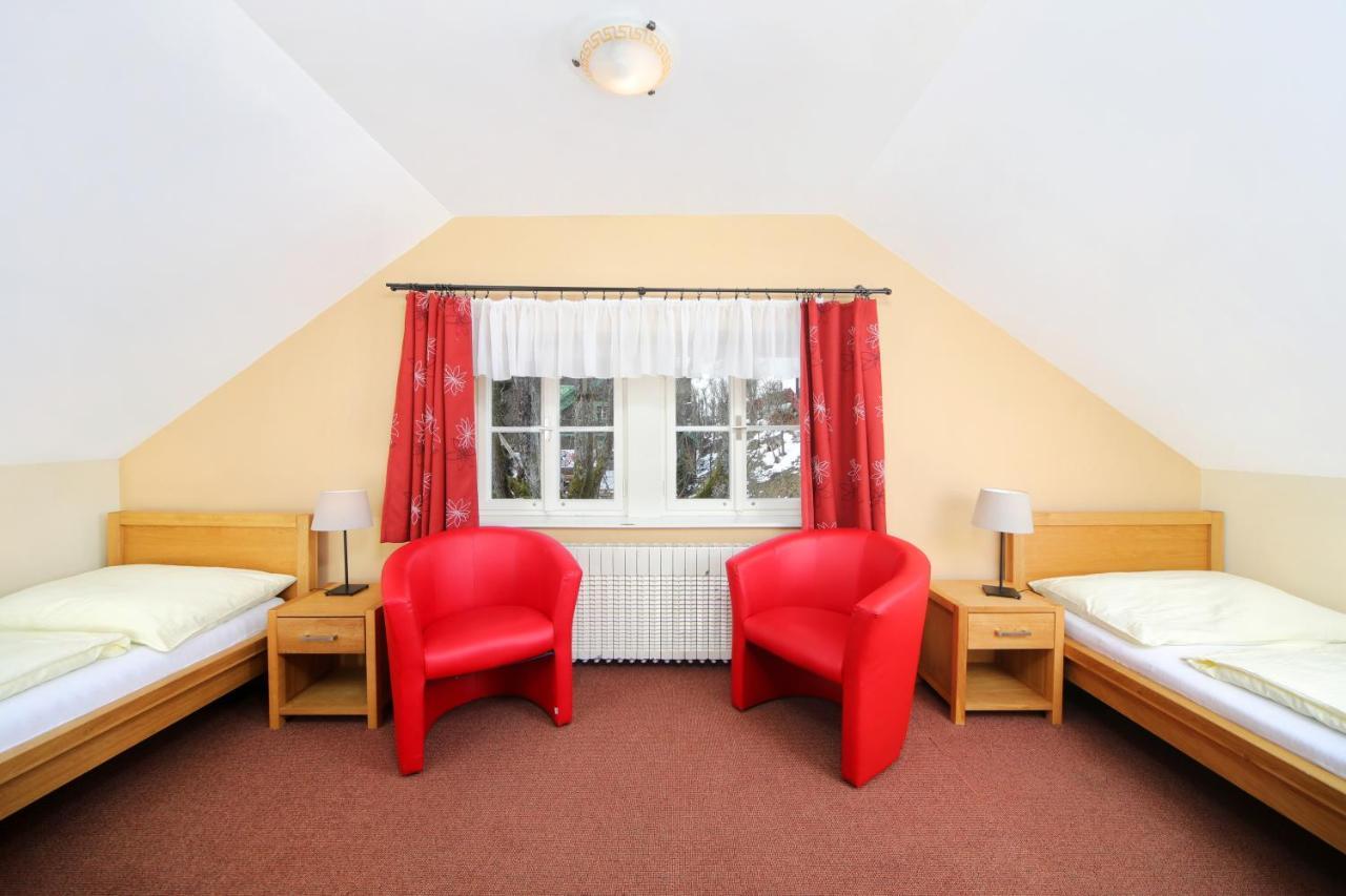 Hotel Erika Špindlerŭv Mlýn المظهر الخارجي الصورة